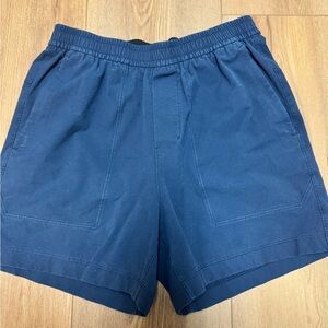 Lululemon men’s 5 inch shorts